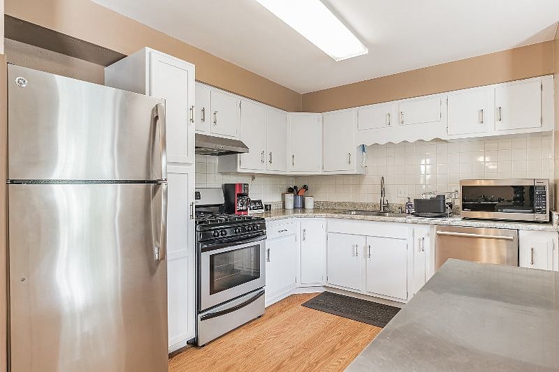 Furnished Finder property 459439_1 photo 9