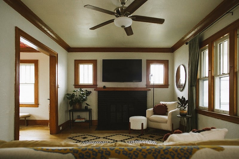 Make yourself at home here in a great downtown location.