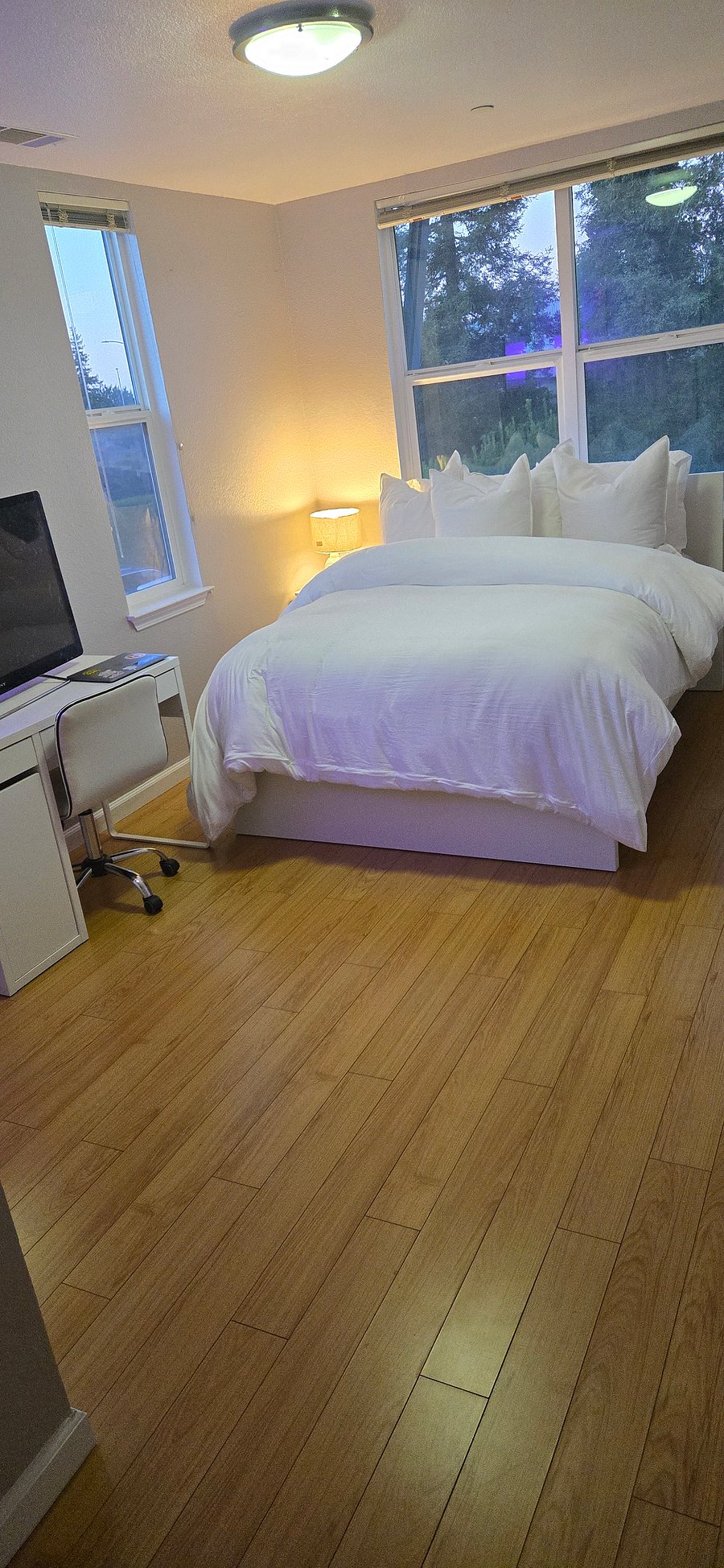 Furnished Finder property 459634_1 photo 8