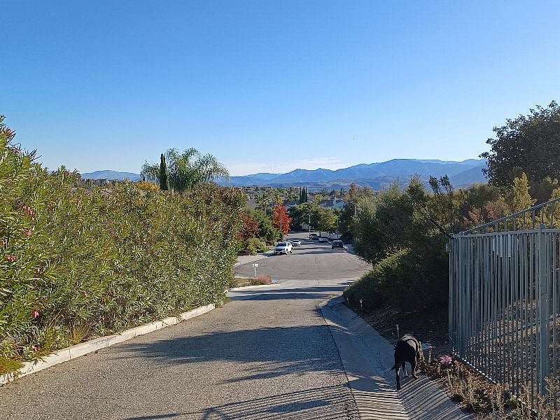 Private driveway great for early morning workouts