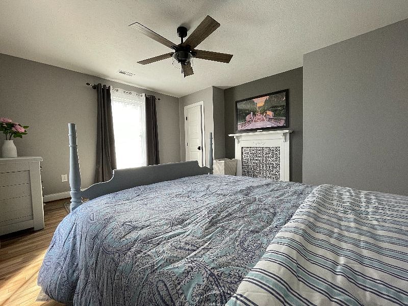 Walk in closet in bedroom #1
