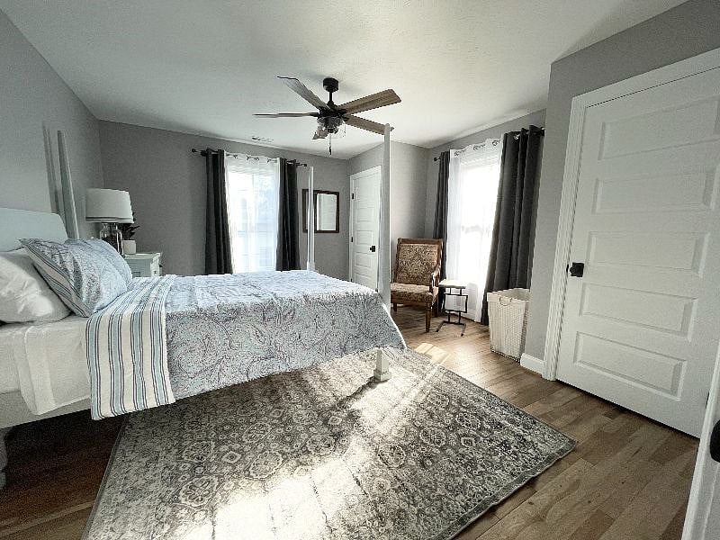 Bedroom #3 also has enough space for the desk in the window nook should you choose to have all 3 bedrooms set up with beds.