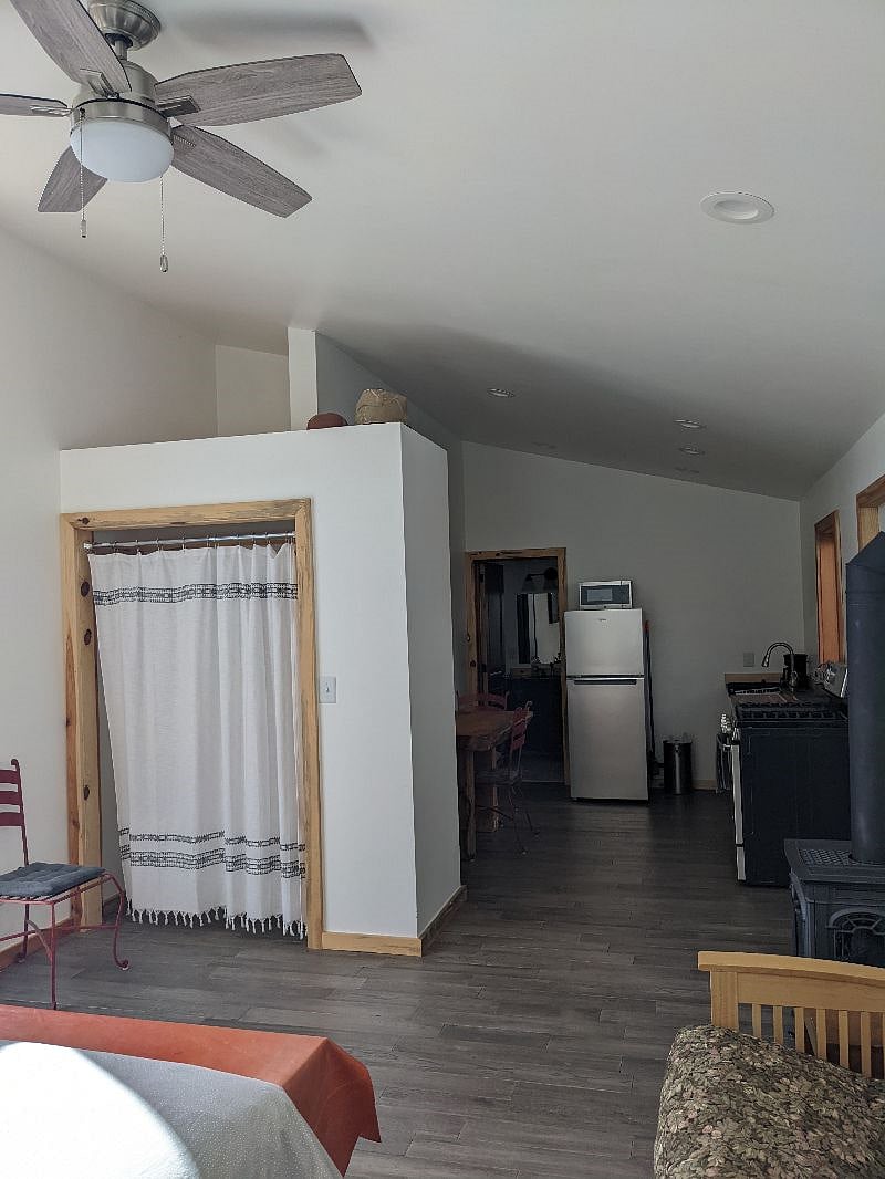 Furnished Finder property 459799_1 photo 10