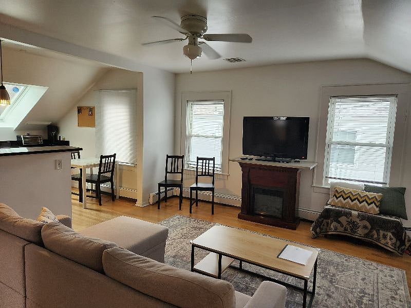 Furnished Finder property 459808_1 photo 8