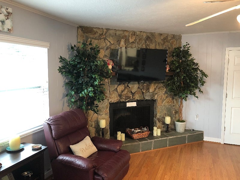 2nd Living Room