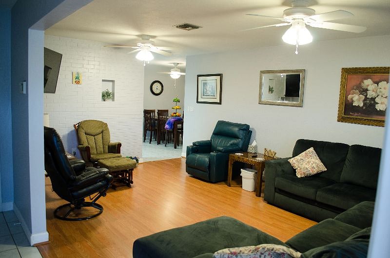 Furnished Finder property 459982_2 photo 4