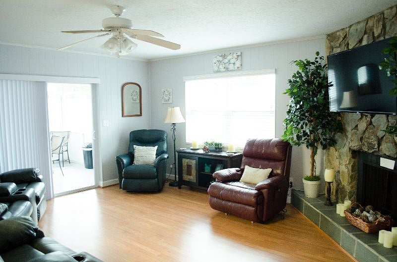 Furnished Finder property 459982_2 photo 10