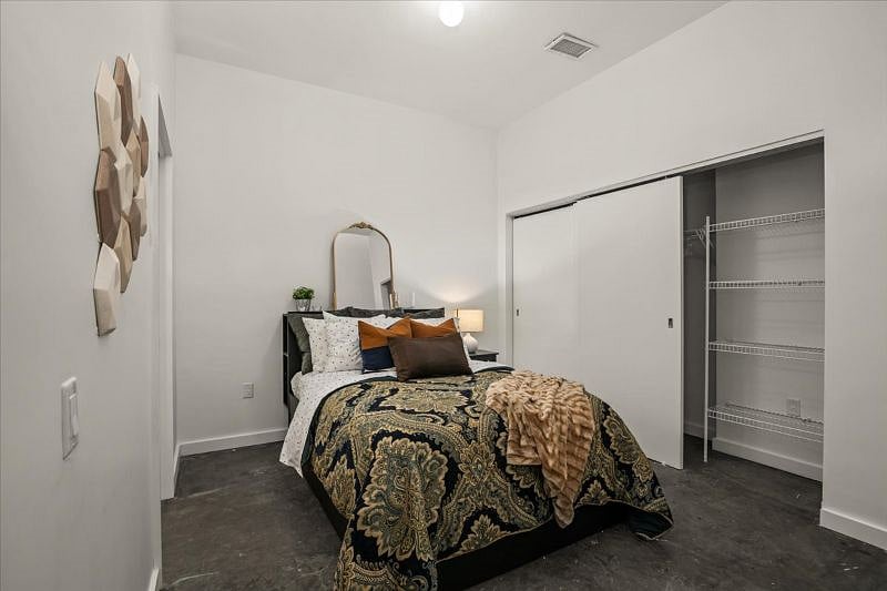 Furnished Finder property 459994_1 photo 11