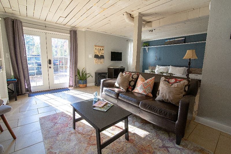 Furnished Finder property 460073_1 photo 8