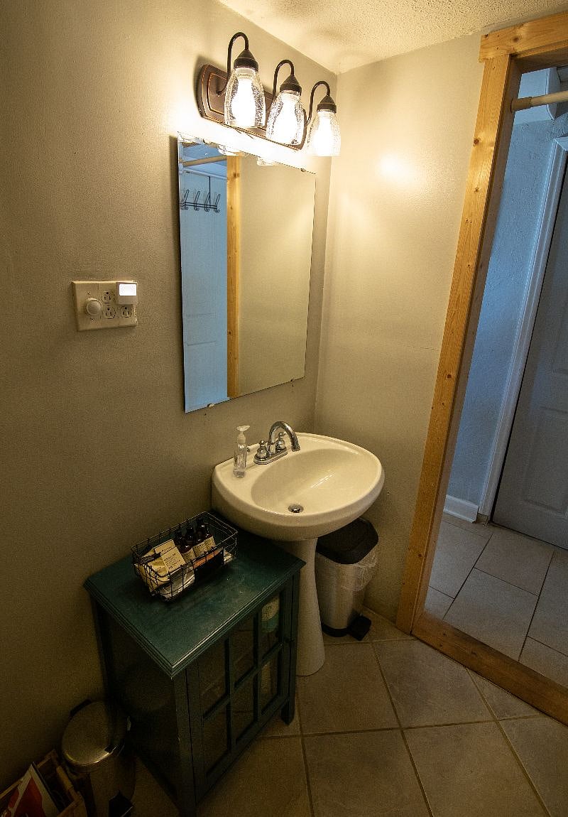 Furnished Finder property 460073_1 photo 15
