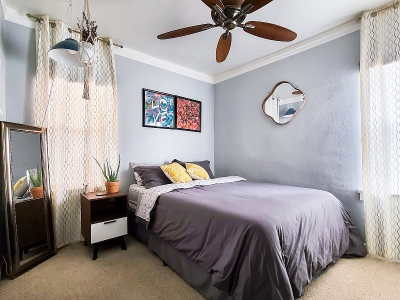 Now has a Murphy bed so could use also as an office space 