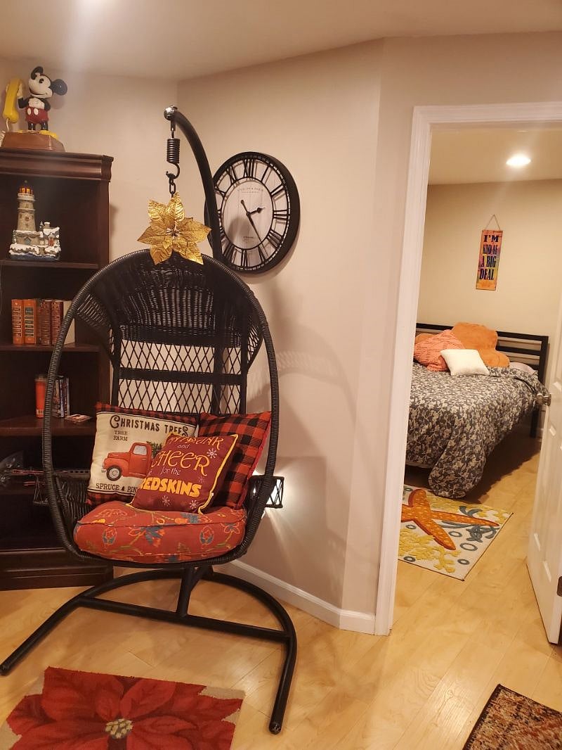 Furnished Finder property 460115_1 photo 3