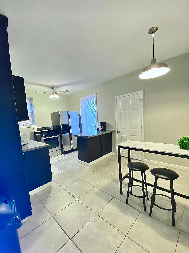 Furnished Finder property 460122_1 photo 6