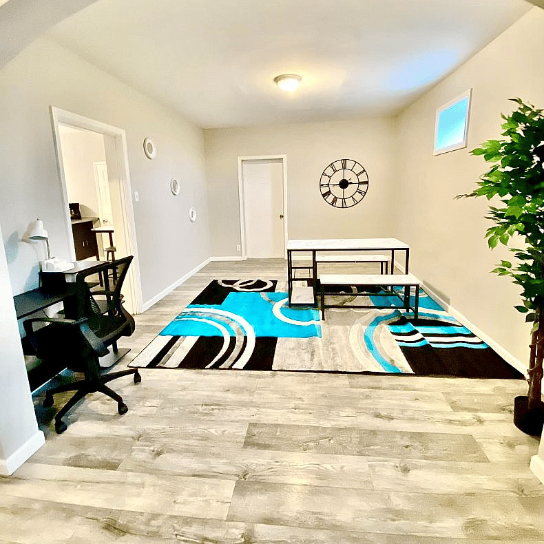 Furnished Finder property 460122_1 photo 9