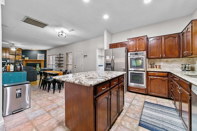 Furnished Finder property 460132_1 photo 21