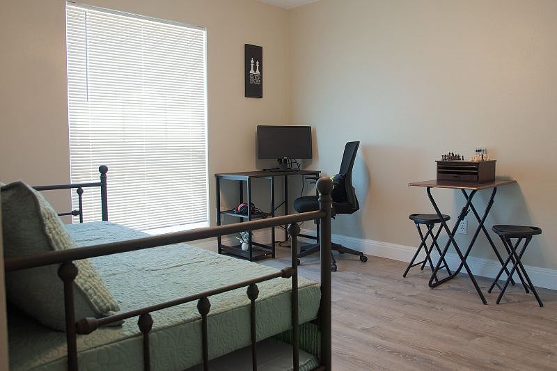 Furnished Finder property 460137_1 photo 11