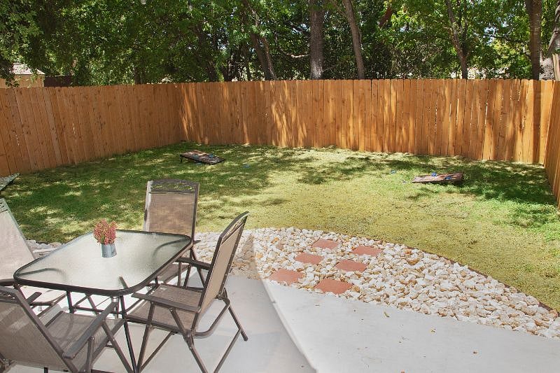Furnished Finder property 460137_1 photo 14