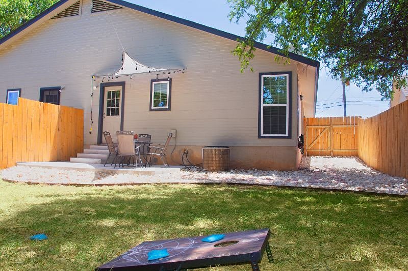 Furnished Finder property 460137_1 photo 15