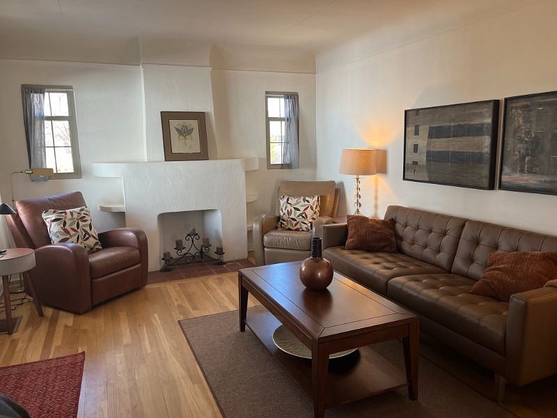 Furnished Finder property 460154_1 photo 4