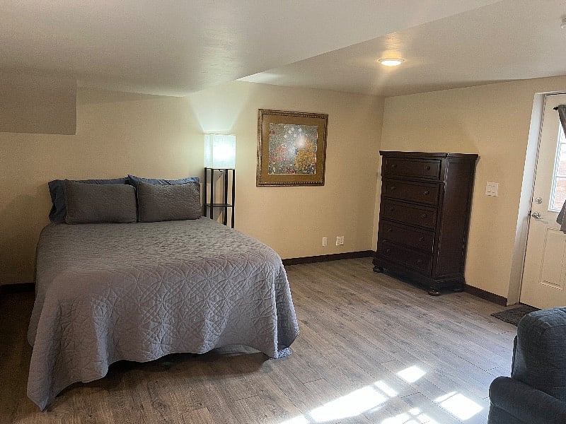 Furnished Finder property 460184_1 photo 6