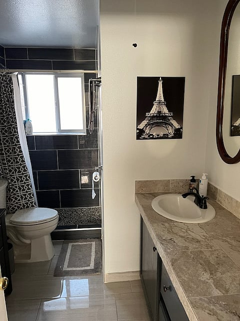 Furnished Finder property 460244_1 photo 5