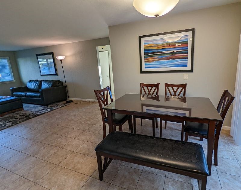 Furnished Finder property 460307_1 photo 13