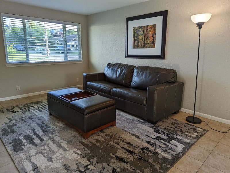 Furnished Finder property 460307_1 photo 9