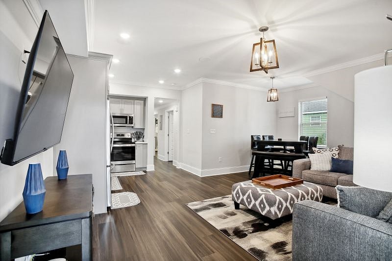 Furnished Finder property 460319_1 photo 2