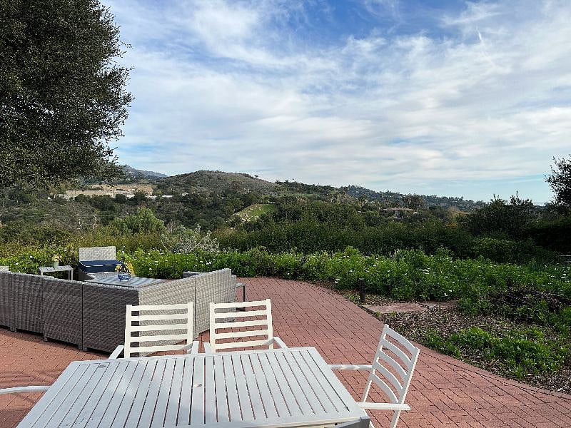 Furnished Finder property 460342_1 photo 12