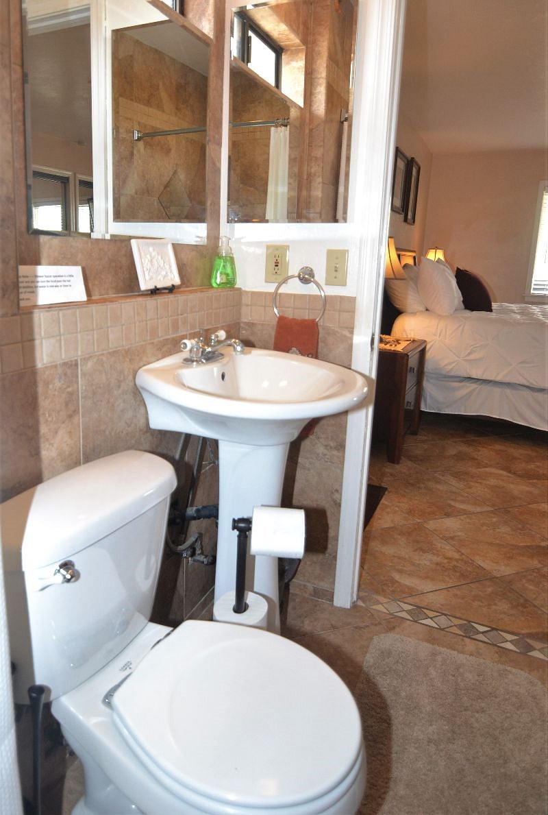 Furnished Finder property 460384_1 photo 17