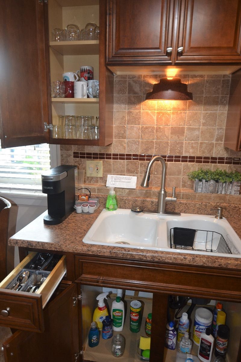 Furnished Finder property 460384_1 photo 8