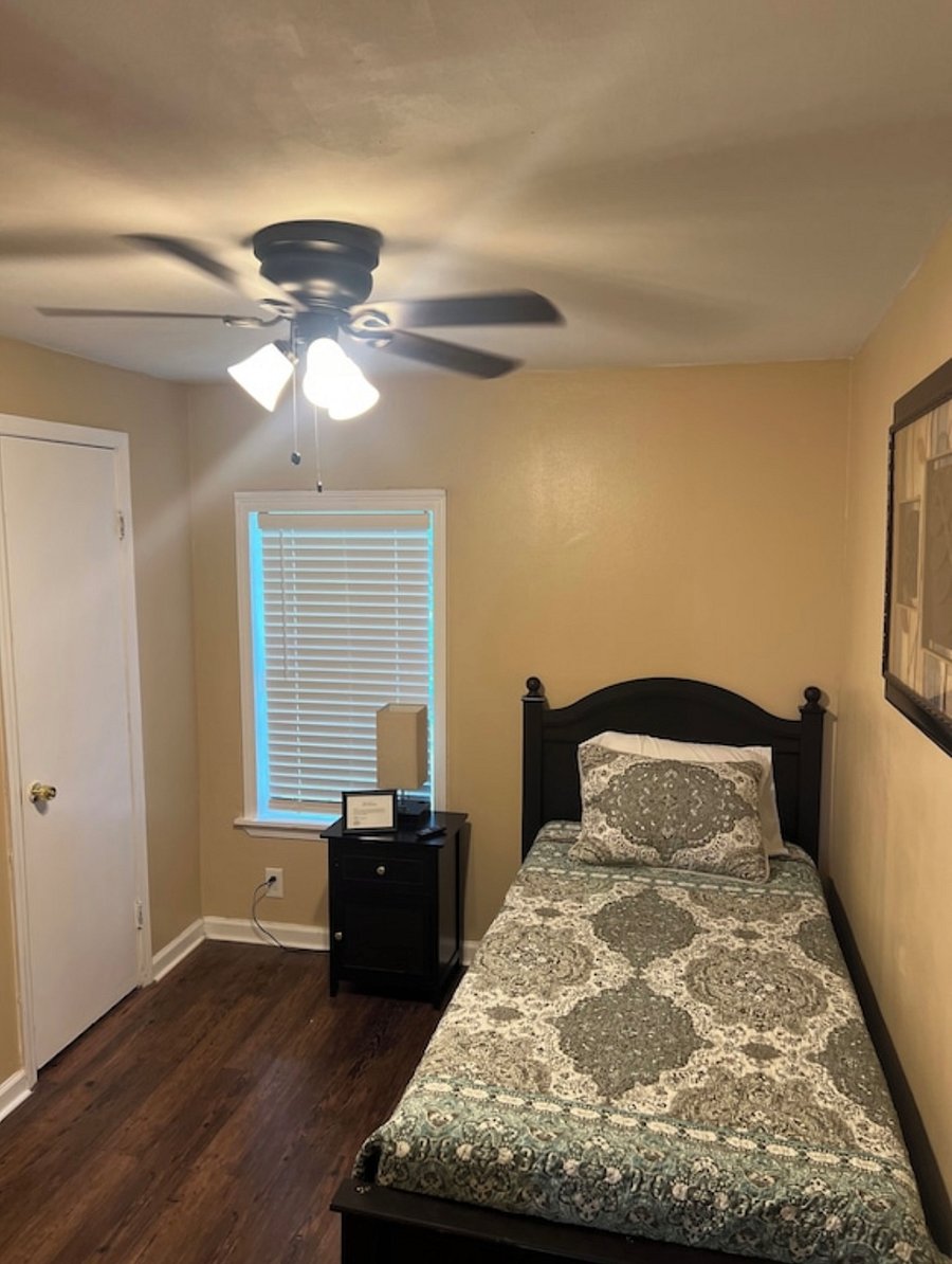 Furnished Finder property 460393_1 photo 8