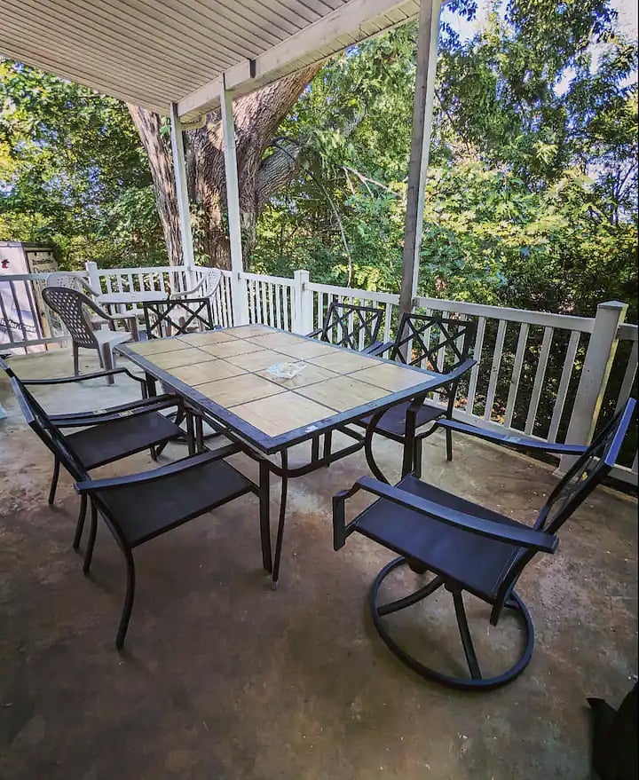 Grandview back porch