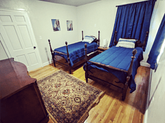 Grandview bed 3