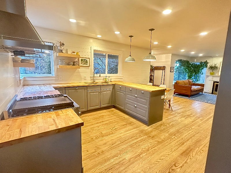 Furnished Finder property 460407_1 photo 3