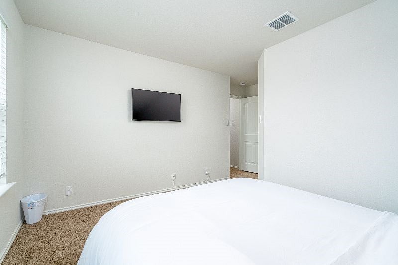Furnished Finder property 460427_1 photo 10