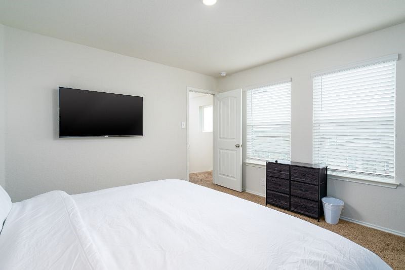 Furnished Finder property 460427_1 photo 15