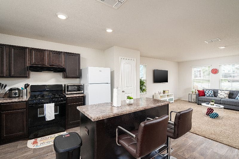 Furnished Finder property 460427_1 photo 28