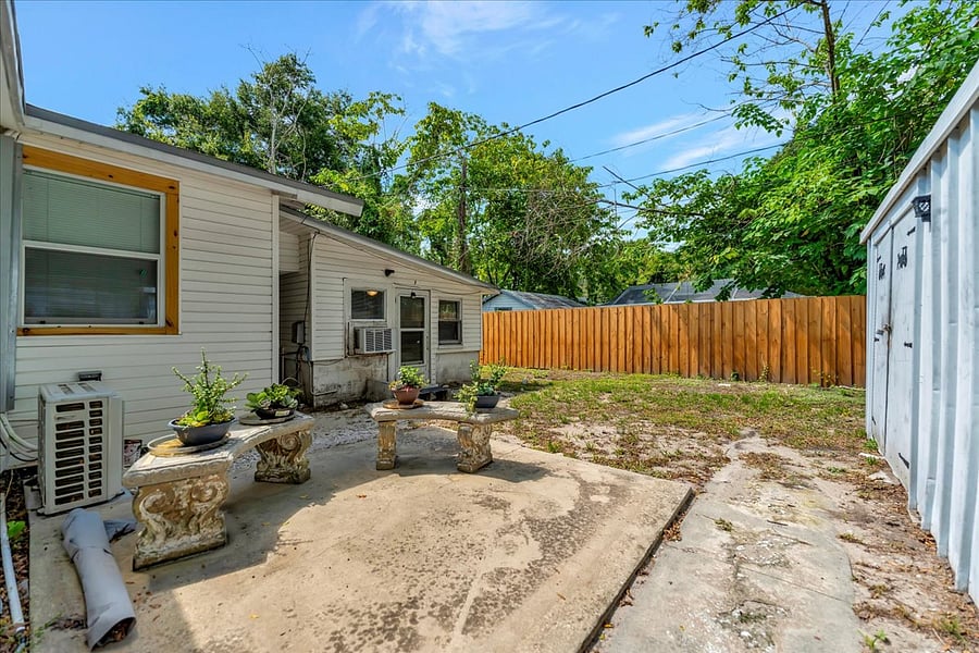 Furnished Finder property 460438_1 photo 15