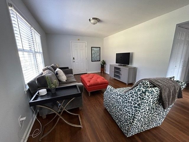 Furnished Finder property 460498_1 photo 17