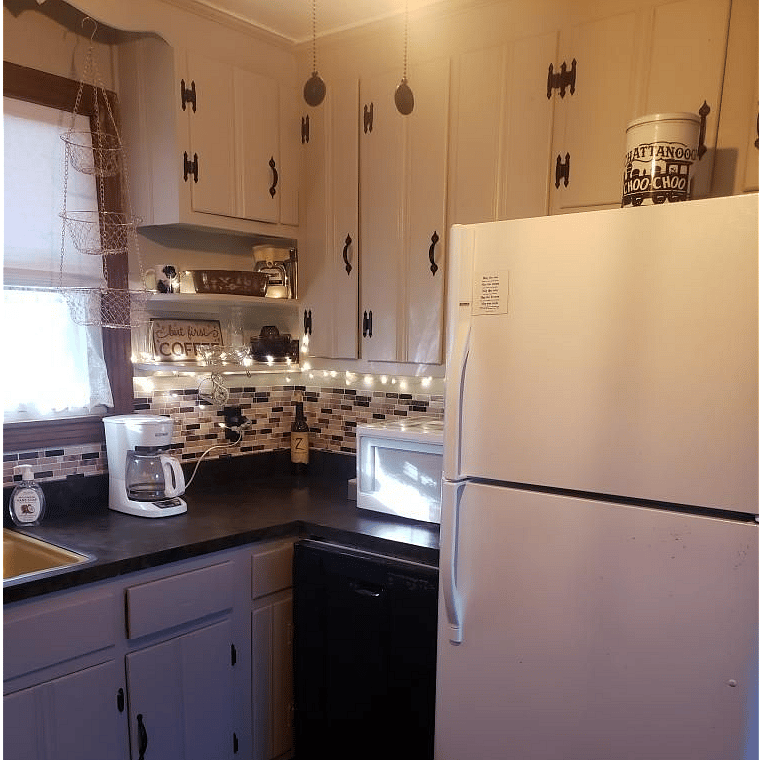 Furnished Finder property 460500_1 photo 9