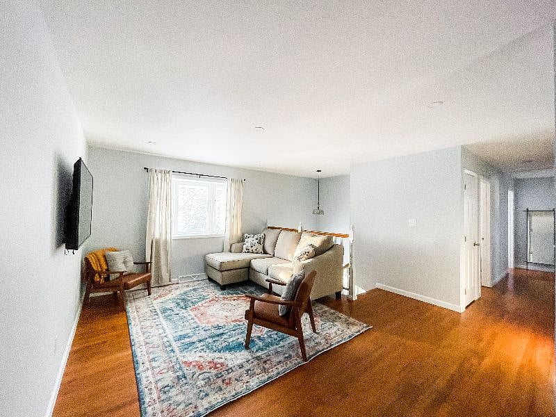 Furnished Finder property 460511_1 photo 3