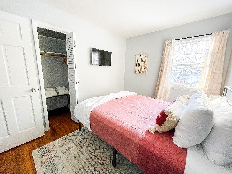 Furnished Finder property 460511_1 photo 17