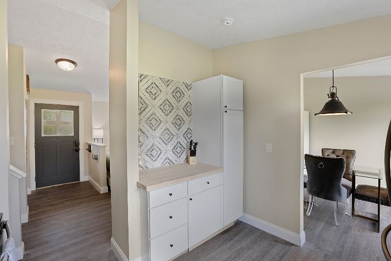 Furnished Finder property 460525_1 photo 5