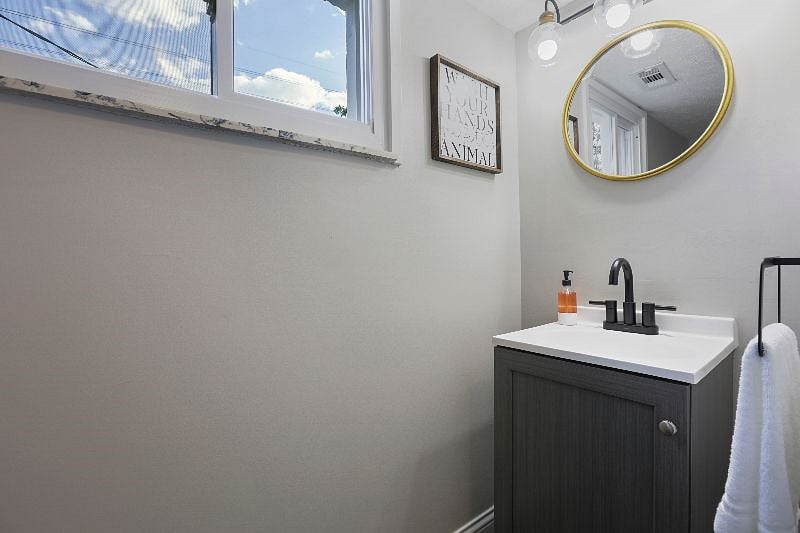Furnished Finder property 460525_1 photo 30