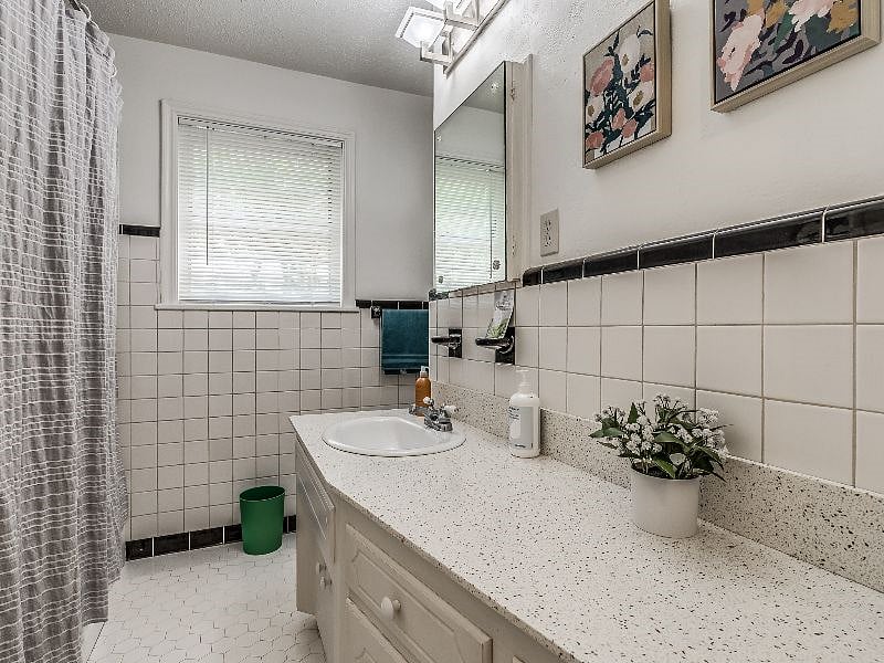 Furnished Finder property 460534_1 photo 10