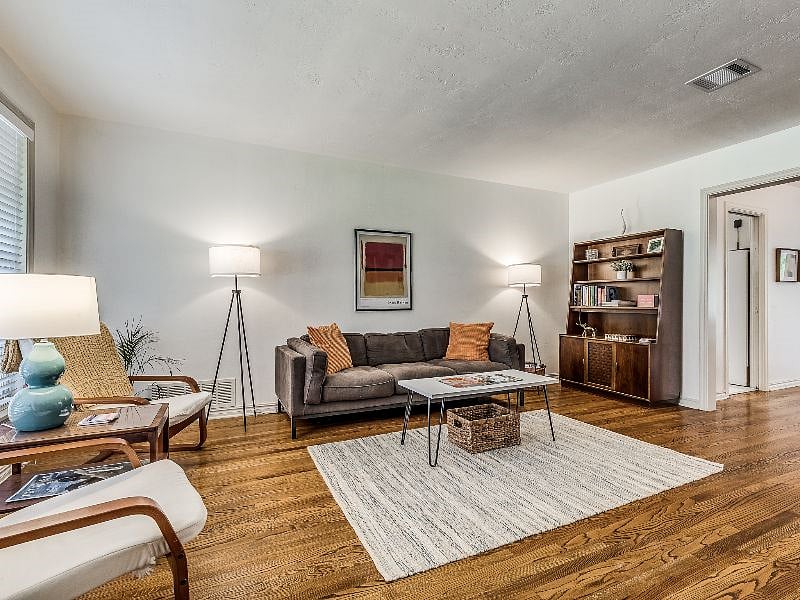 Furnished Finder property 460534_1 photo 12