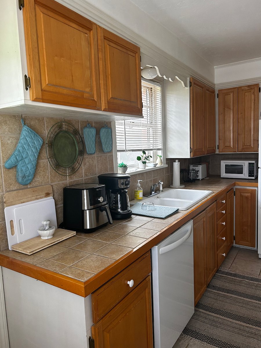 Furnished Finder property 460534_1 photo 27