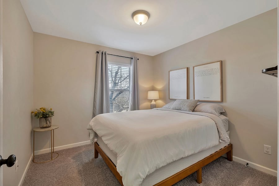 Furnished Finder property 460554_1 photo 27