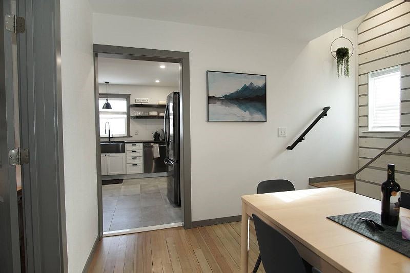 Furnished Finder property 460571_1 photo 16